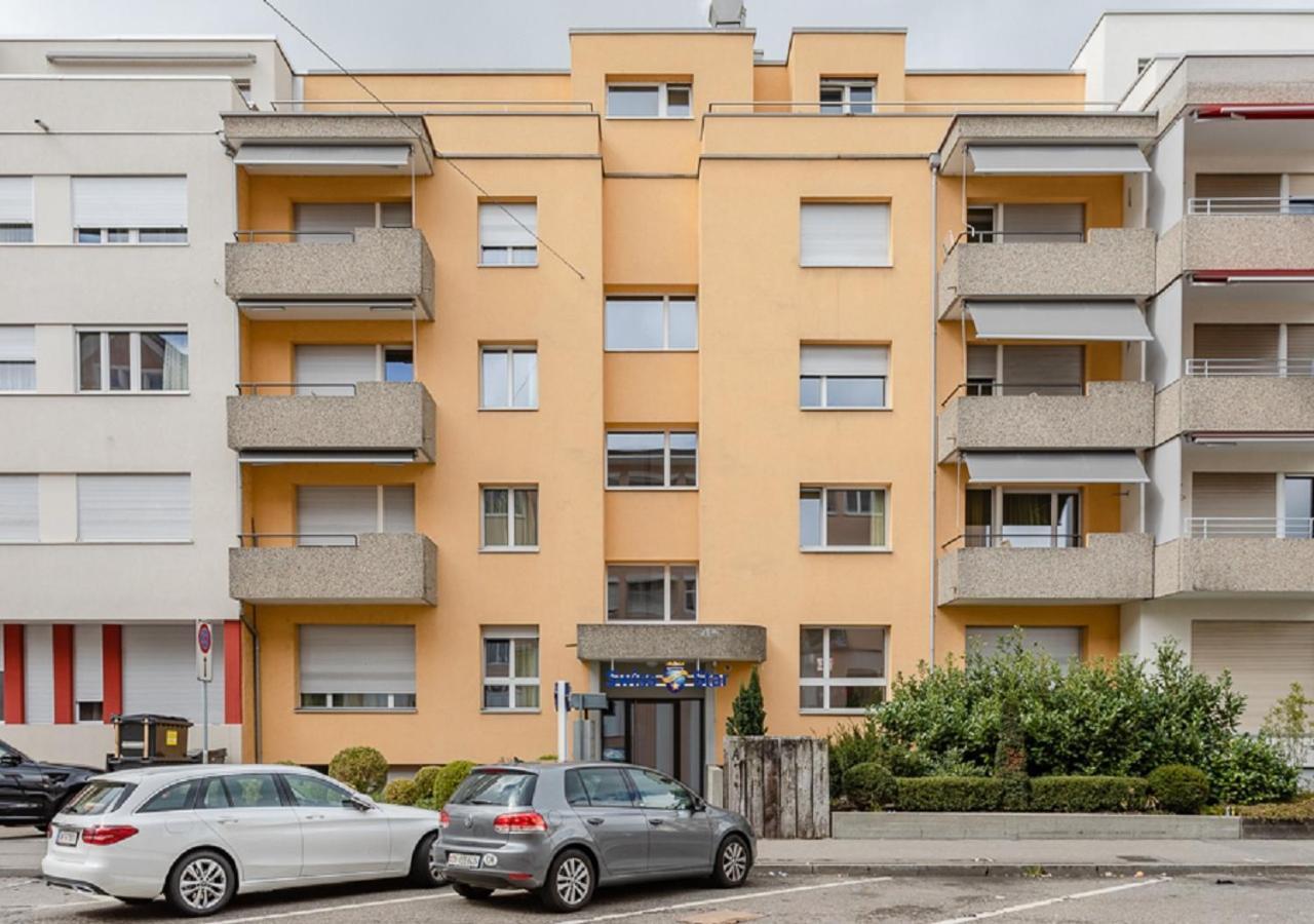 Swiss Star District 11 - Self Check-In Apartment Zurich Exterior photo